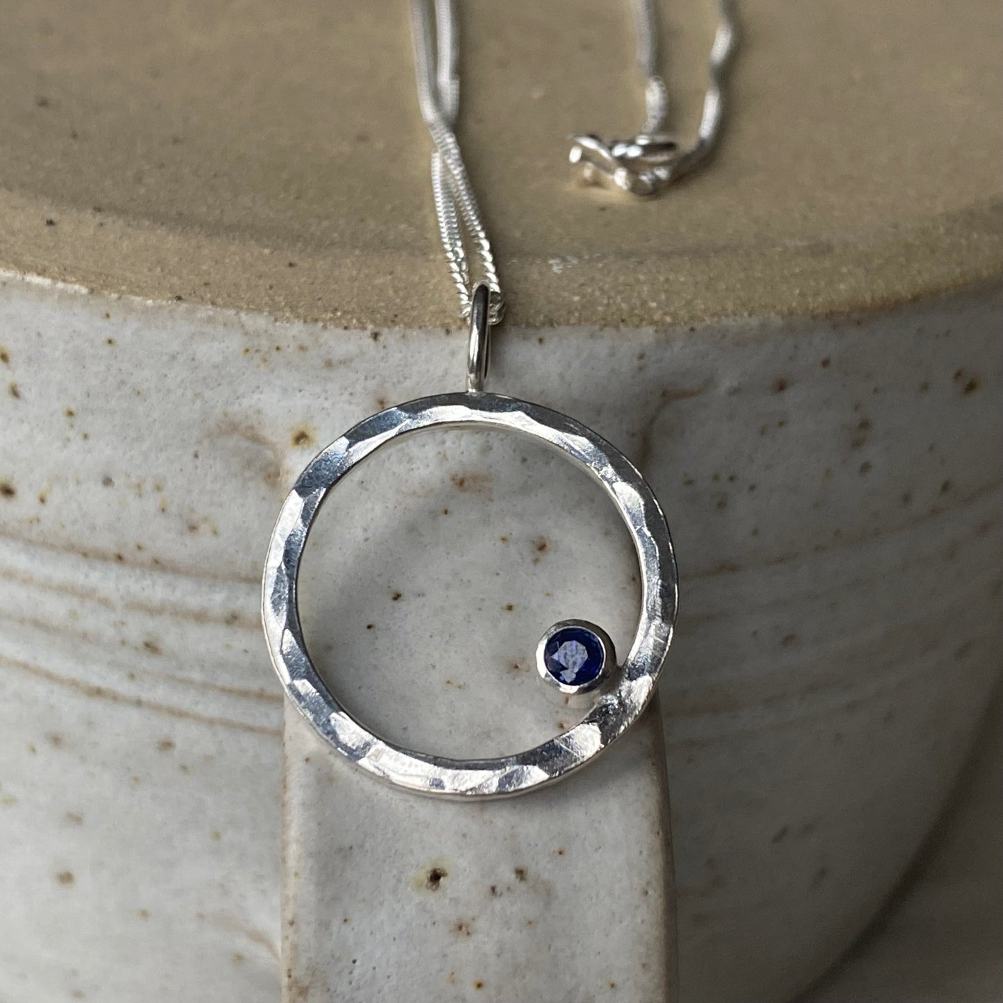 New - Blue kyanite sparkle hoop necklace NM47