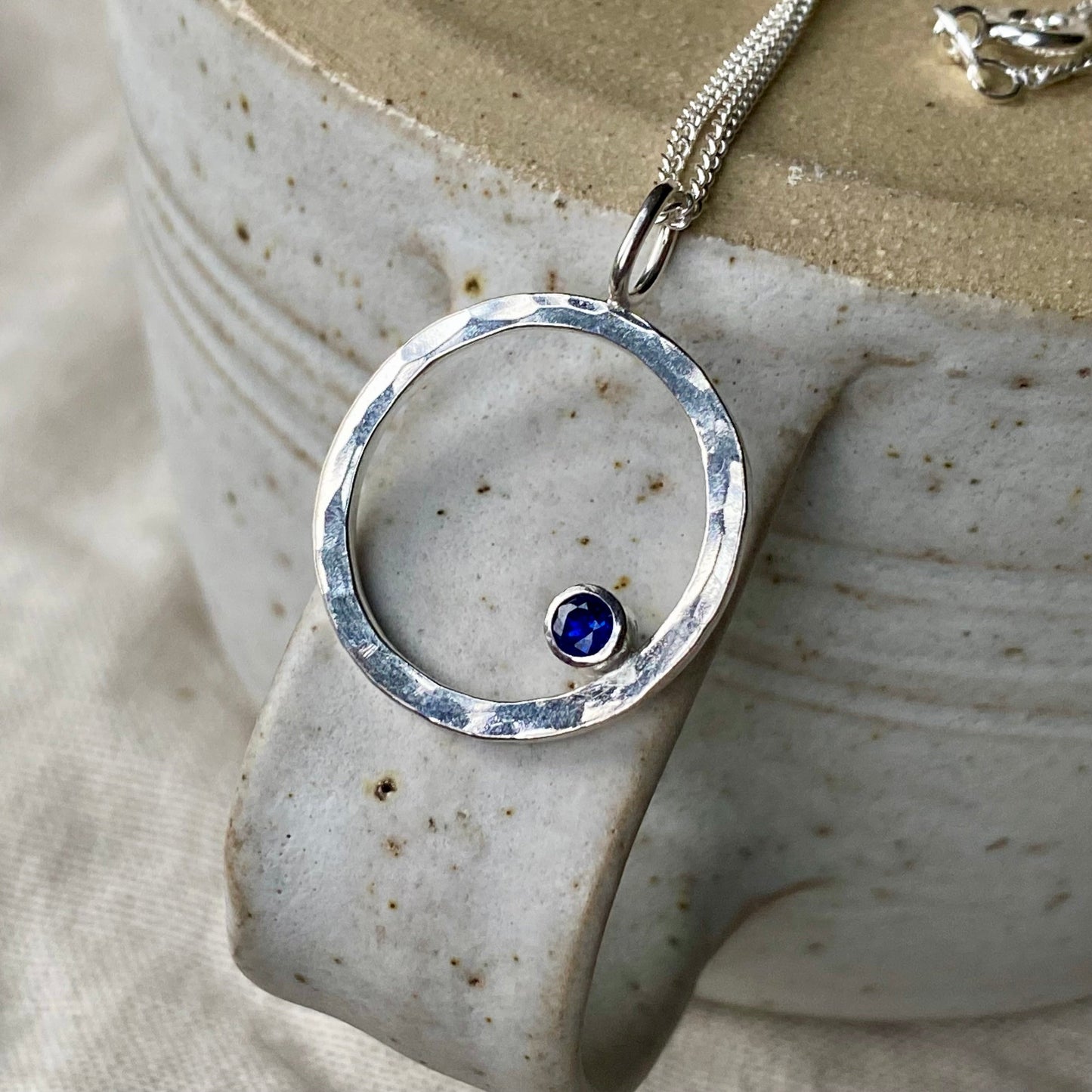 New - Blue kyanite sparkle hoop necklace NM47