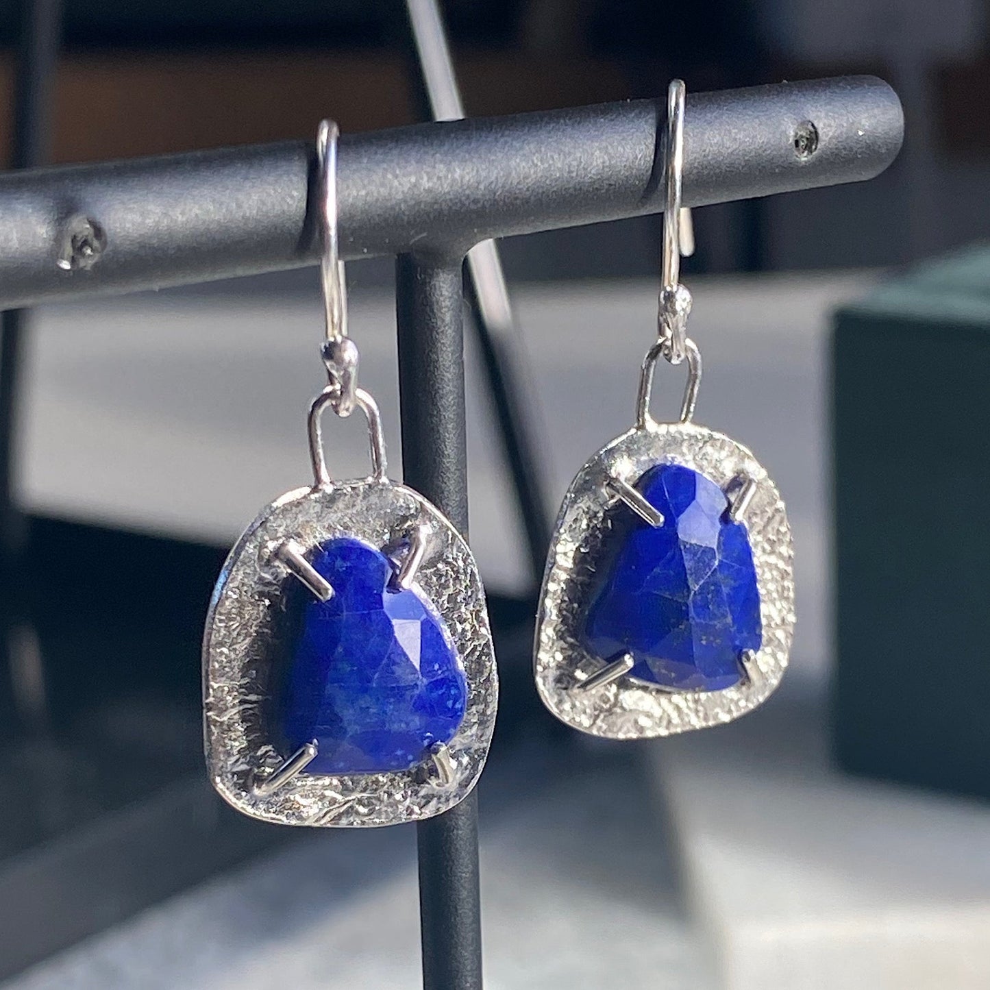 One of a kind - Lapis Lazuli rosecut freeform earrings NM47