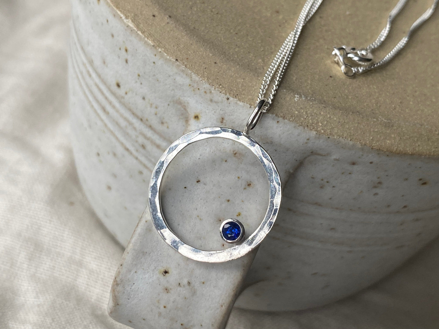 New - Blue kyanite sparkle hoop necklace NM47