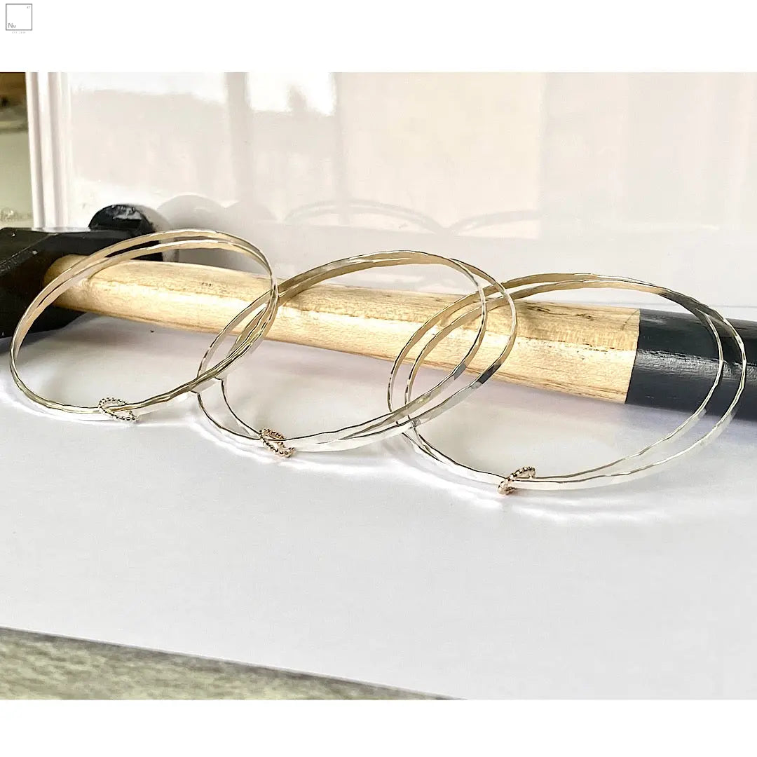 Double sterling silver bangle with beaded hoop NM47