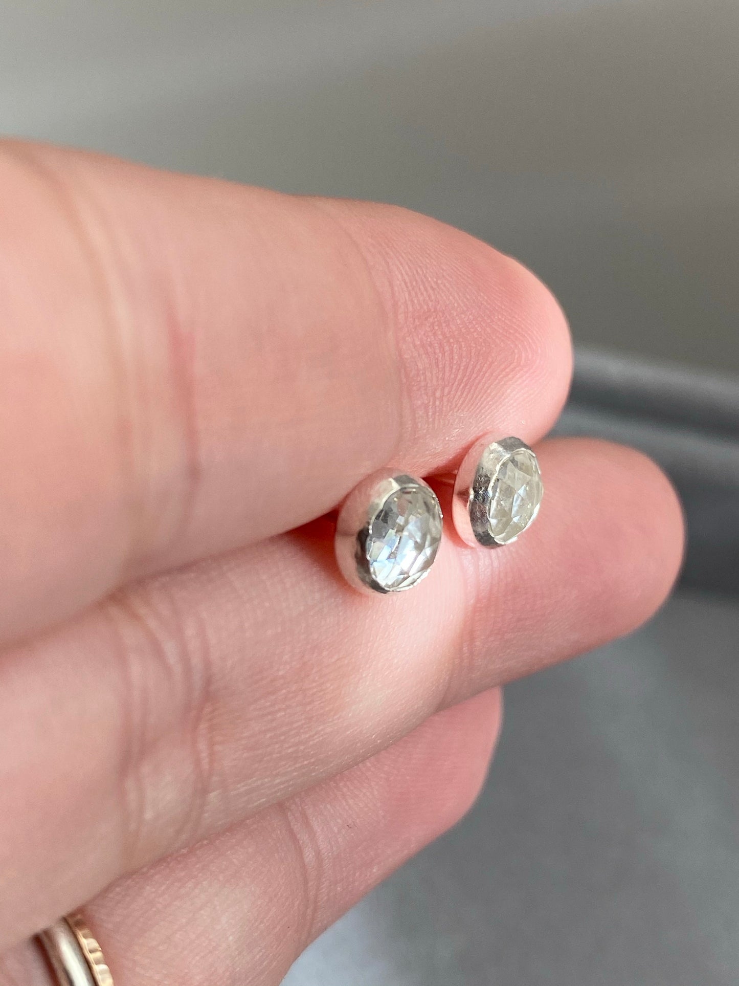 White Topaz studs NM47