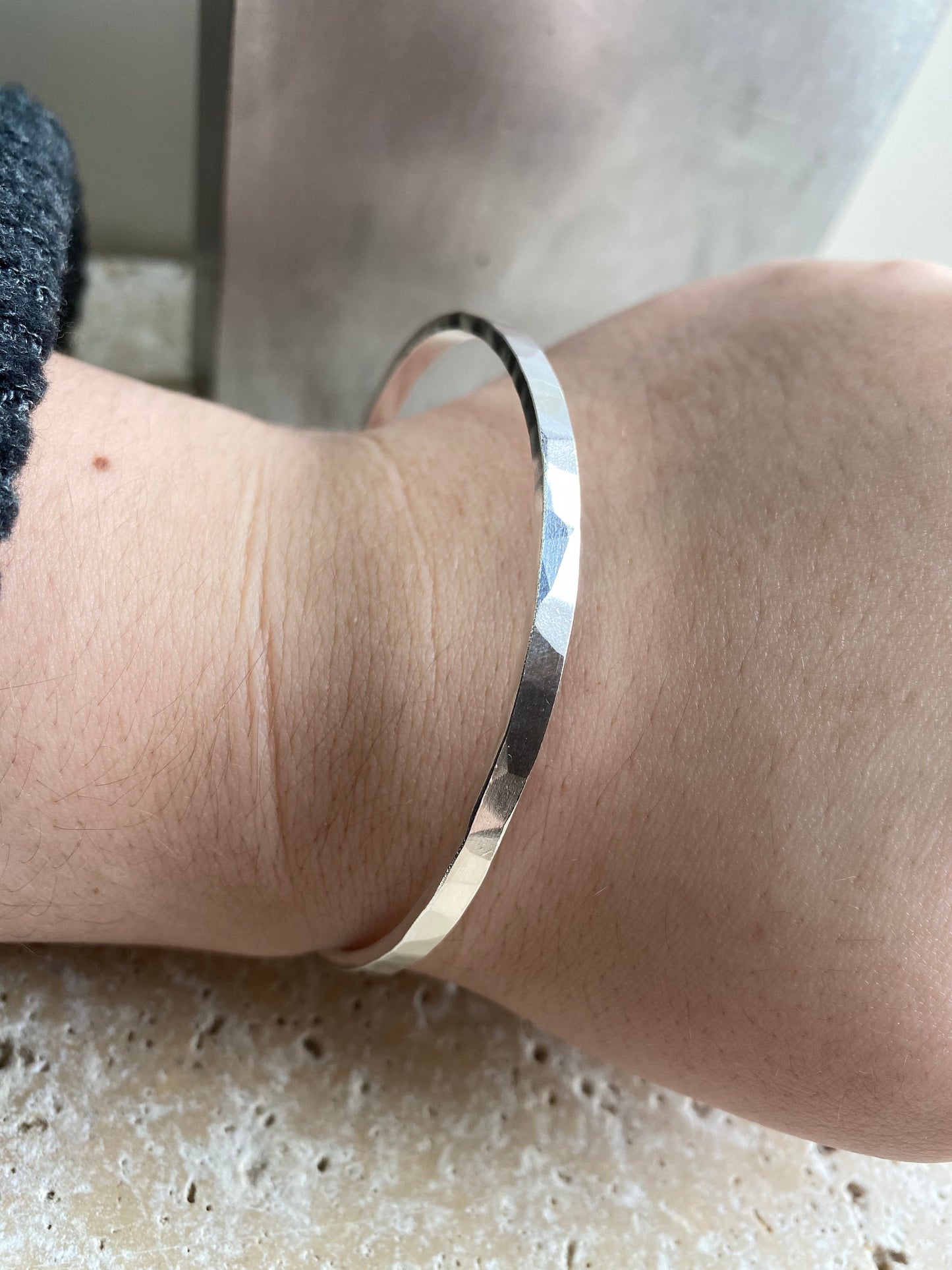 Chunky 3.5mm wide sterling silver bangle NM47