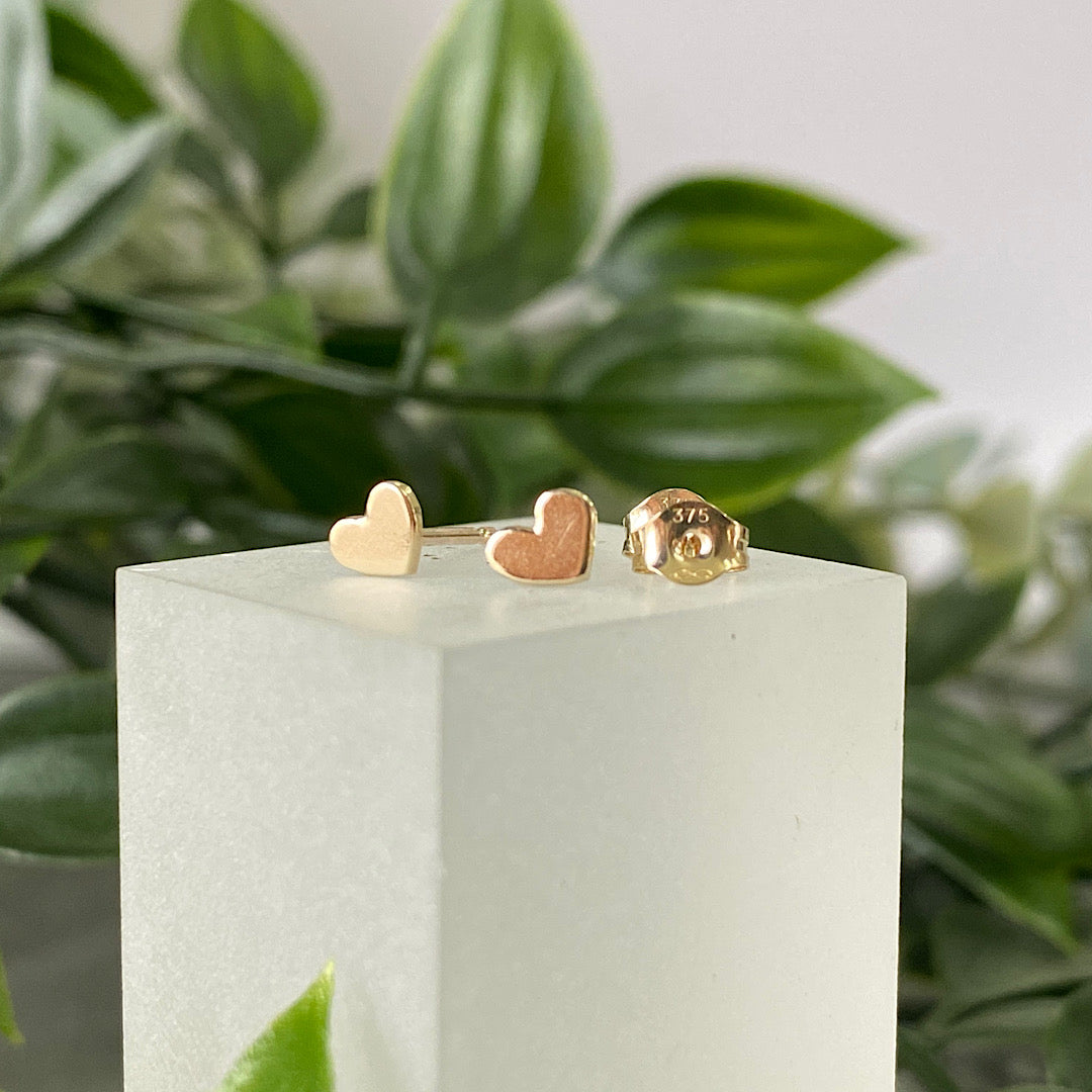 Solid 9ct Yellow gold heart studs - tiny NM47