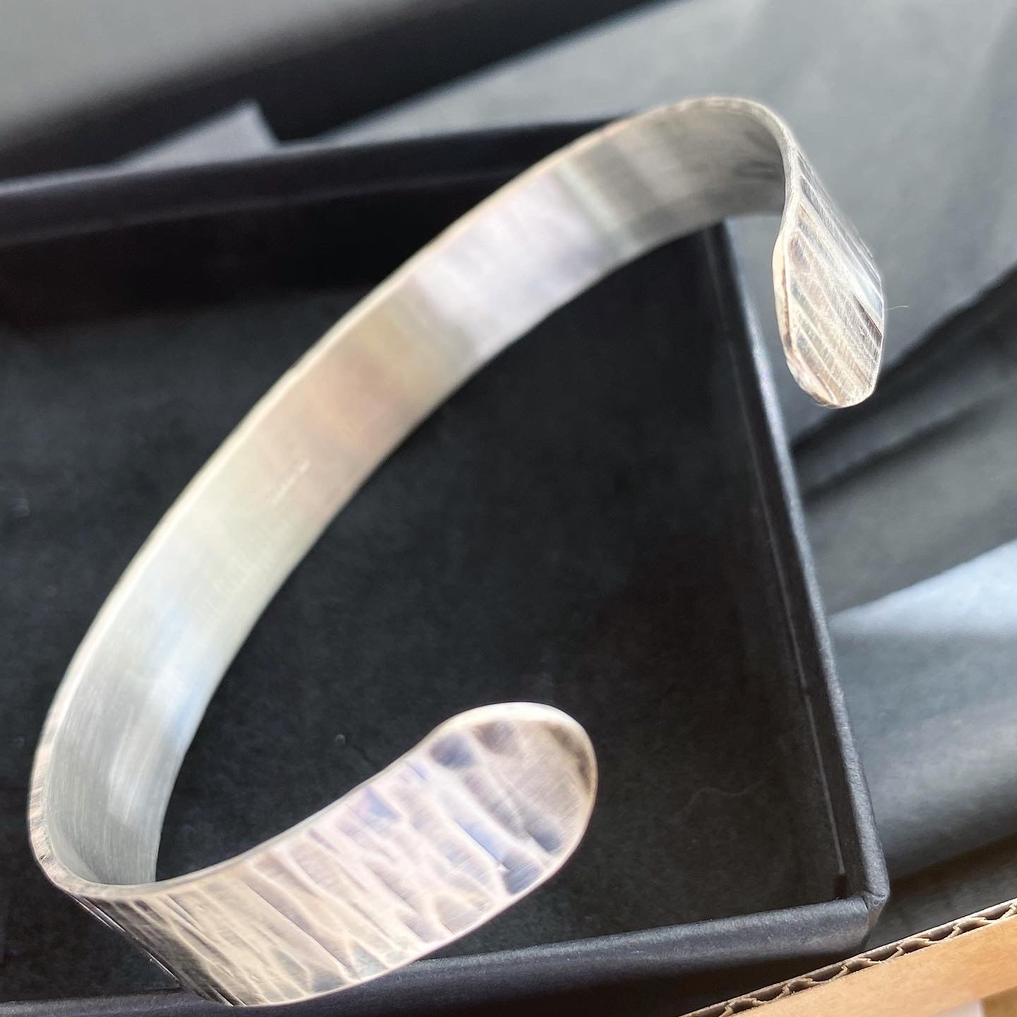 Xtra chunky torque bangle NM47