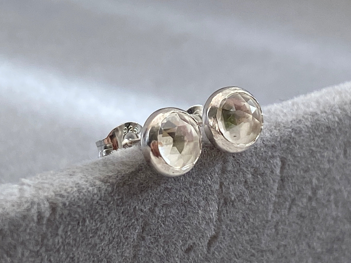 White Topaz studs NM47