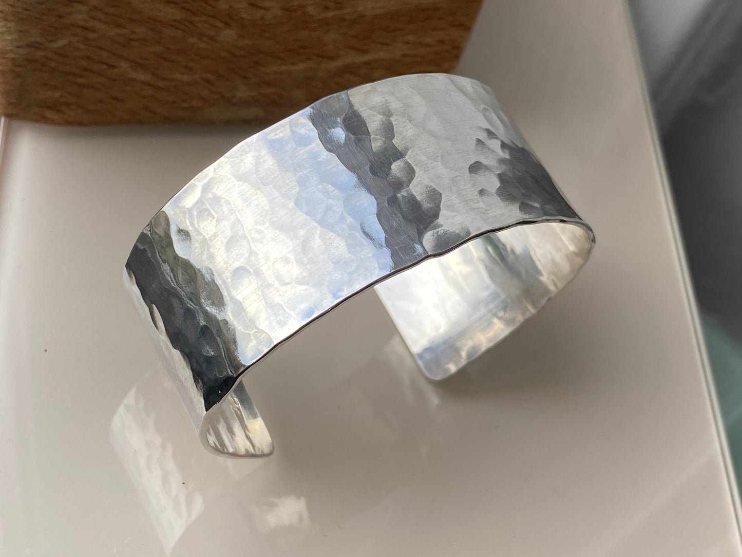 Made to Order -Chunky hammered cuff NM47