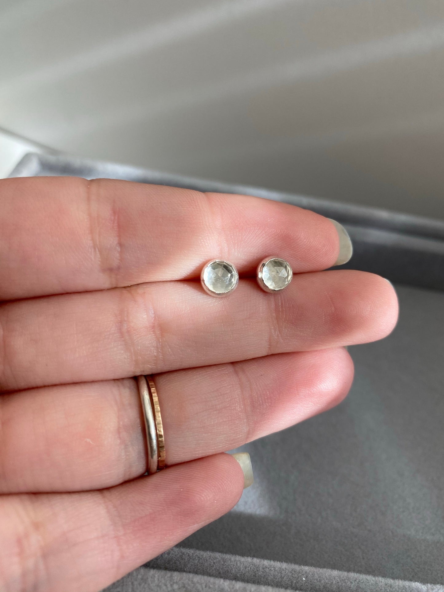 White Topaz studs NM47