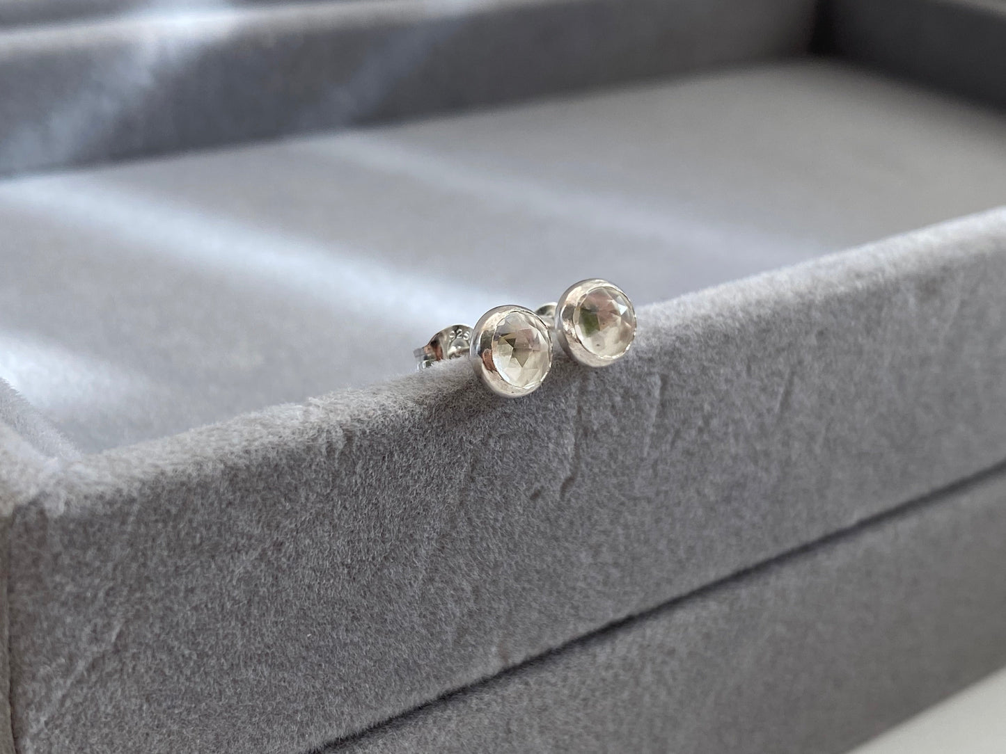 White Topaz studs NM47