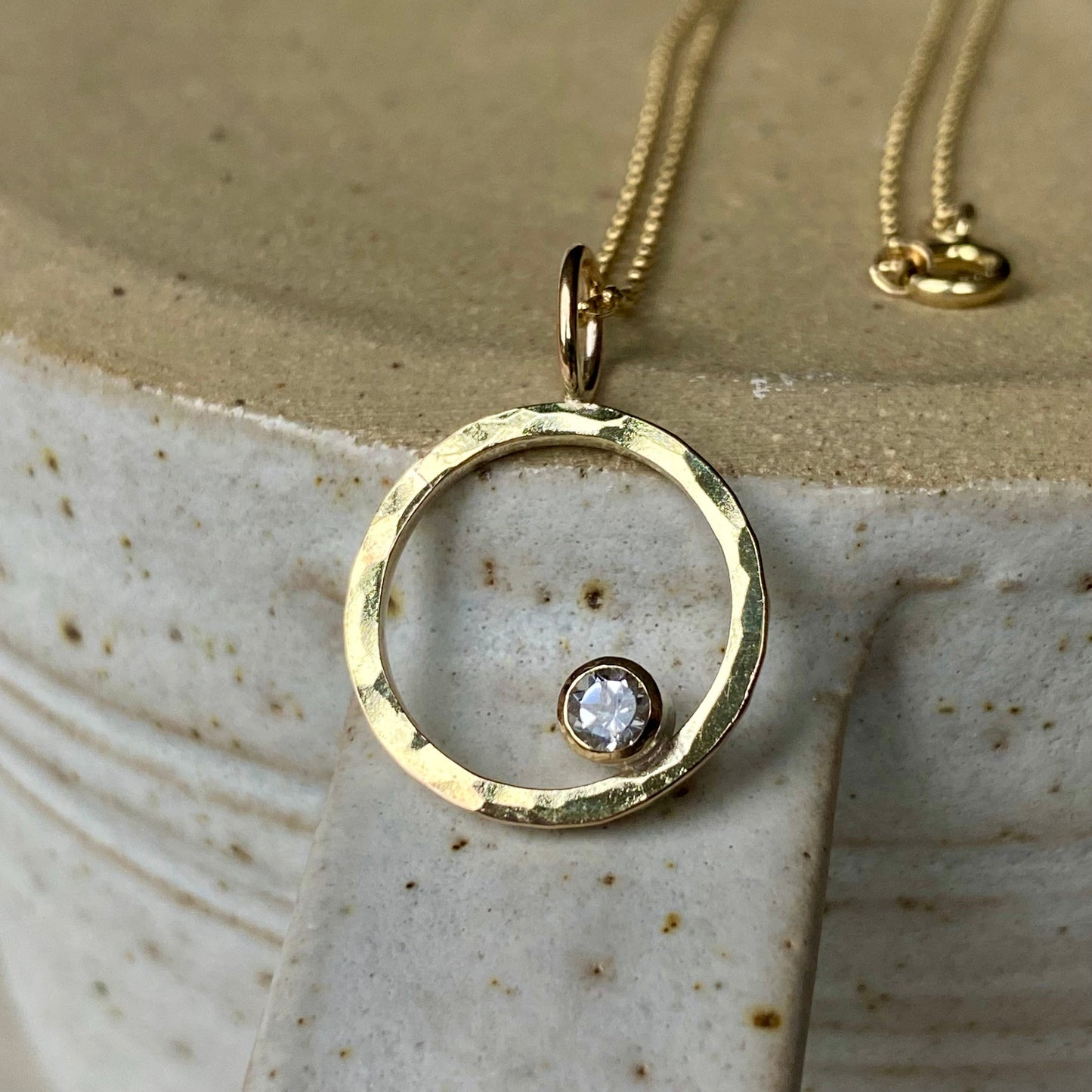 New - Solid 9ct Yellow Gold and White Topaz sparkle necklace NM47