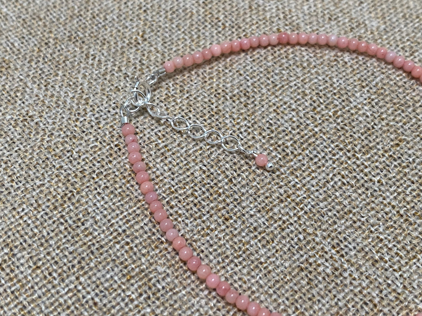 Gemstone beaded bracelet - Coral NM47