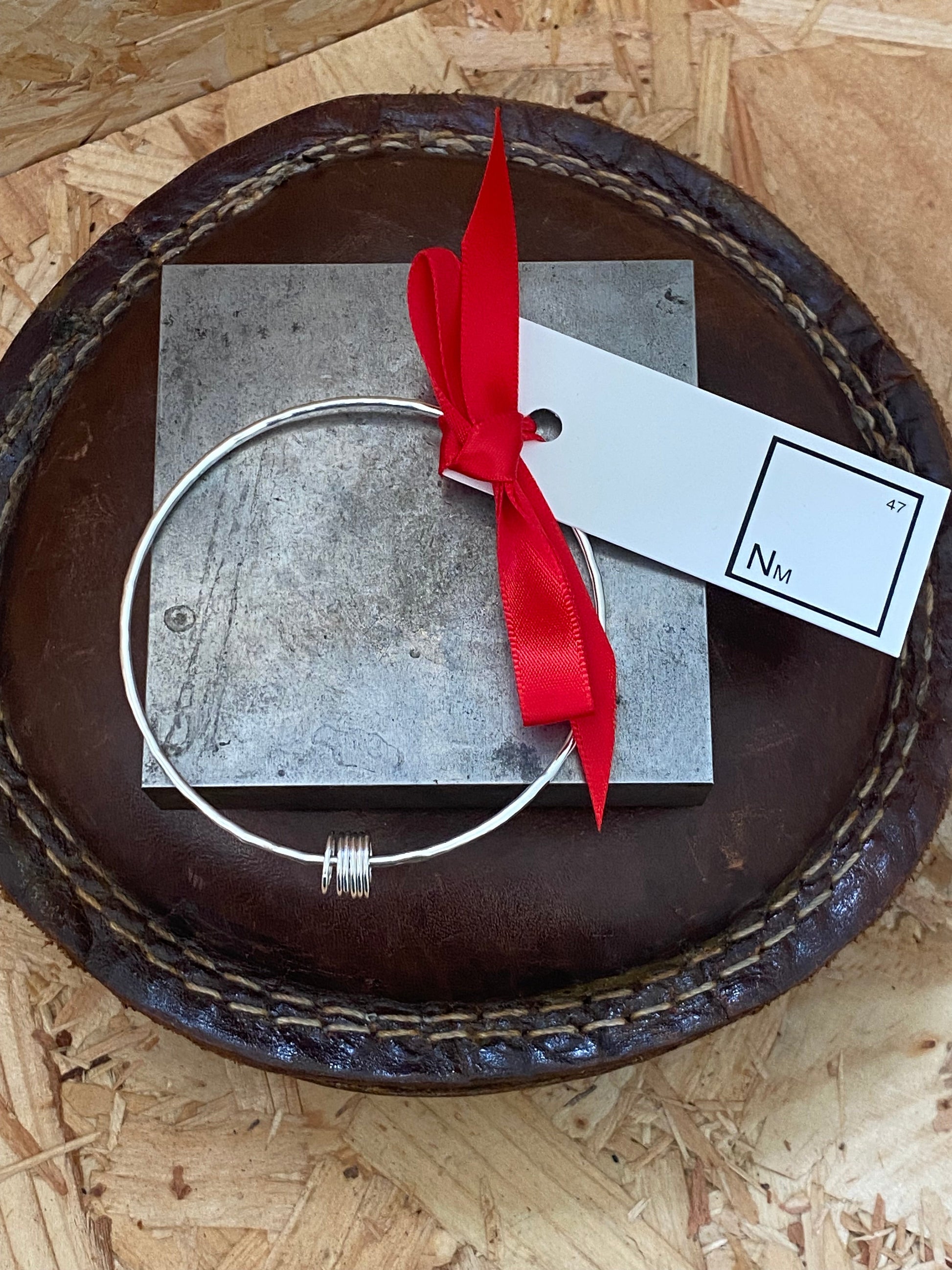 Milestone birthday bangle - 18th 21st 30th 40th 50th 60th 70th 80th NM47