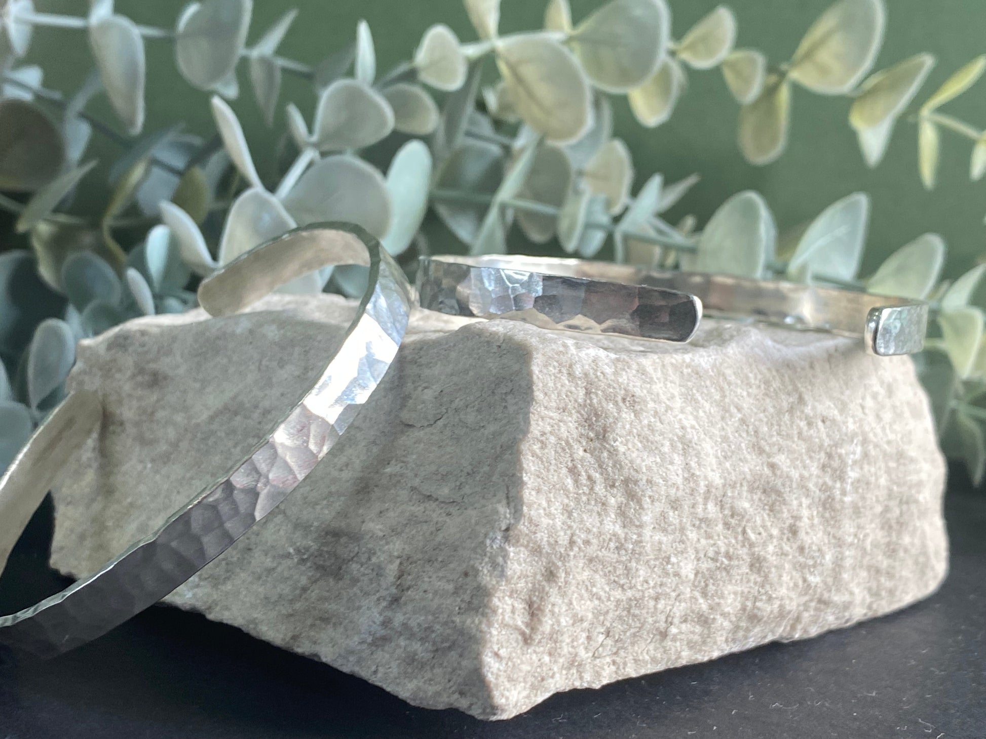 Solid silver cuff NM47