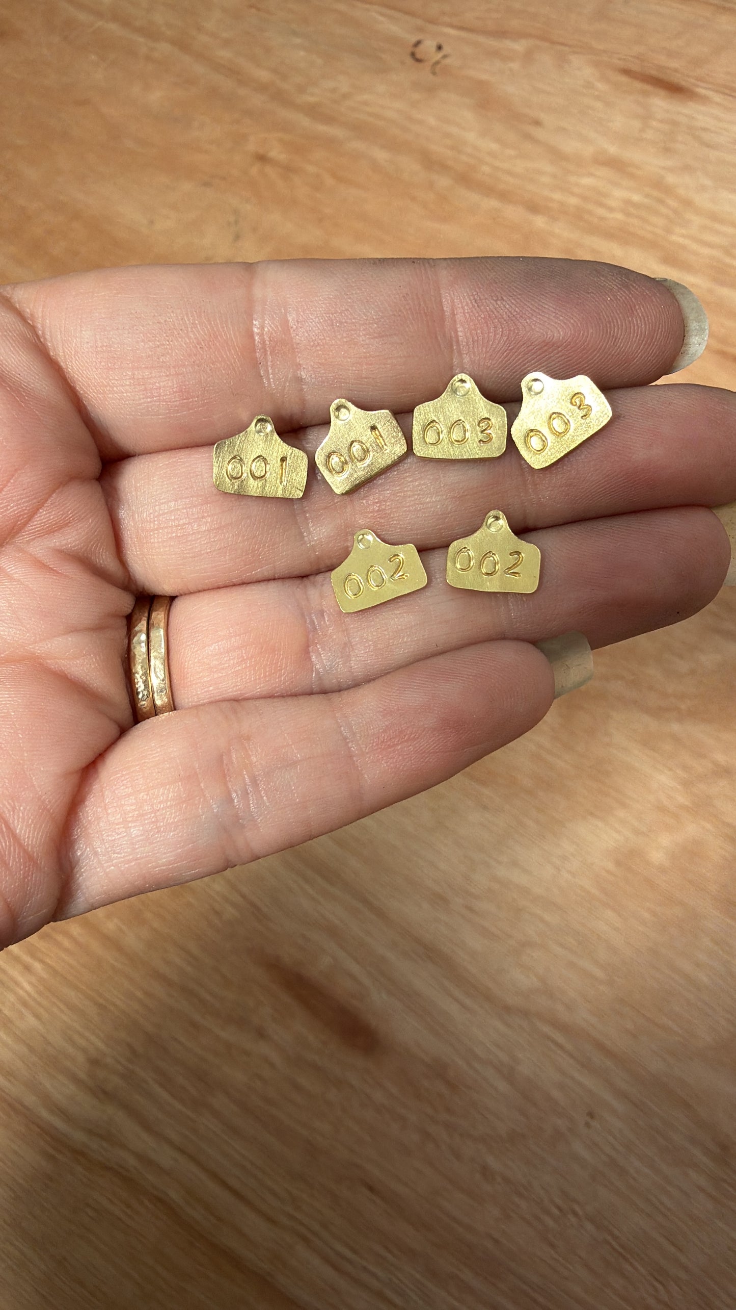 Coo Tags