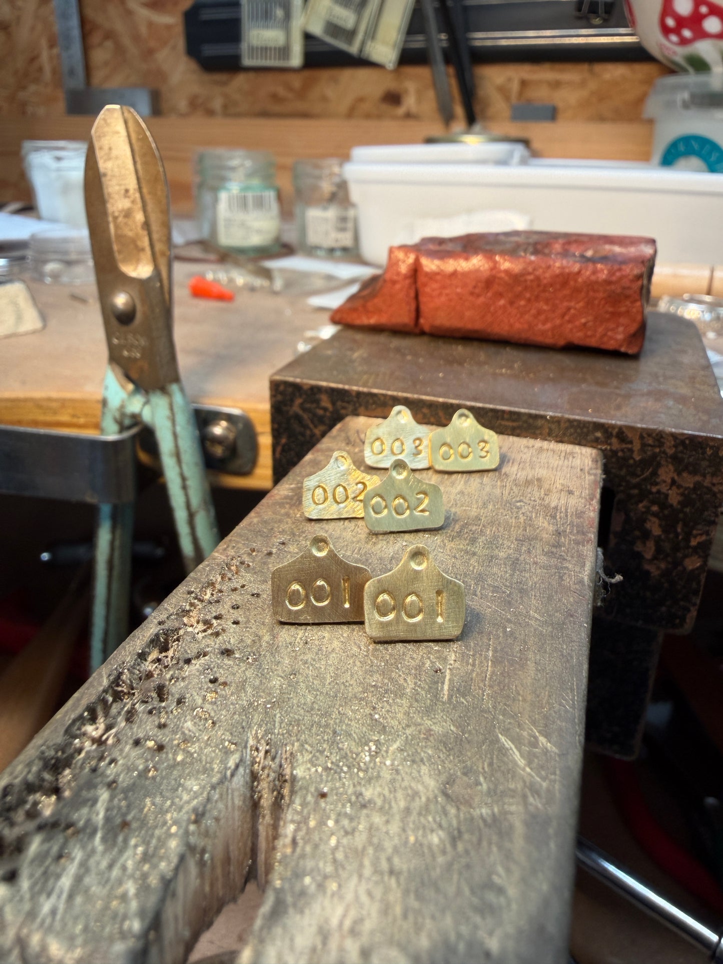 Coo Tags