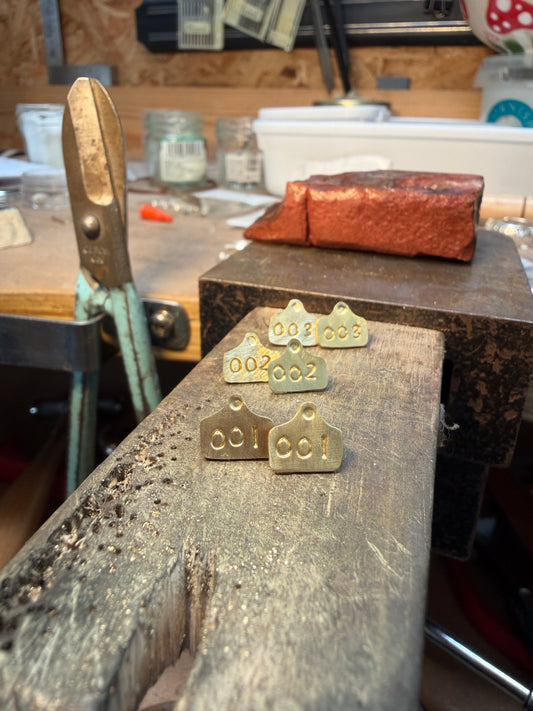 Coo Tags