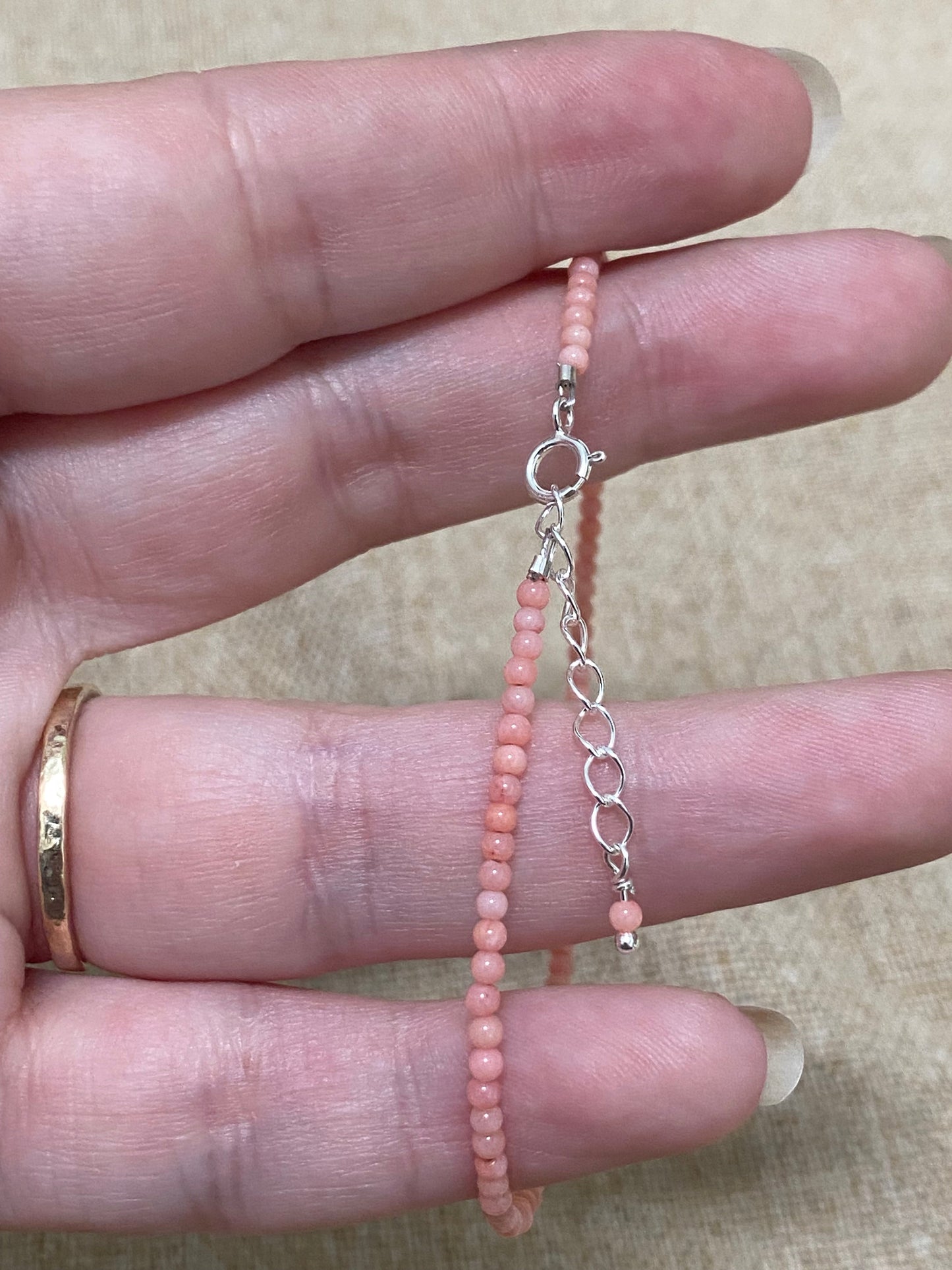 Gemstone beaded bracelet - Coral NM47