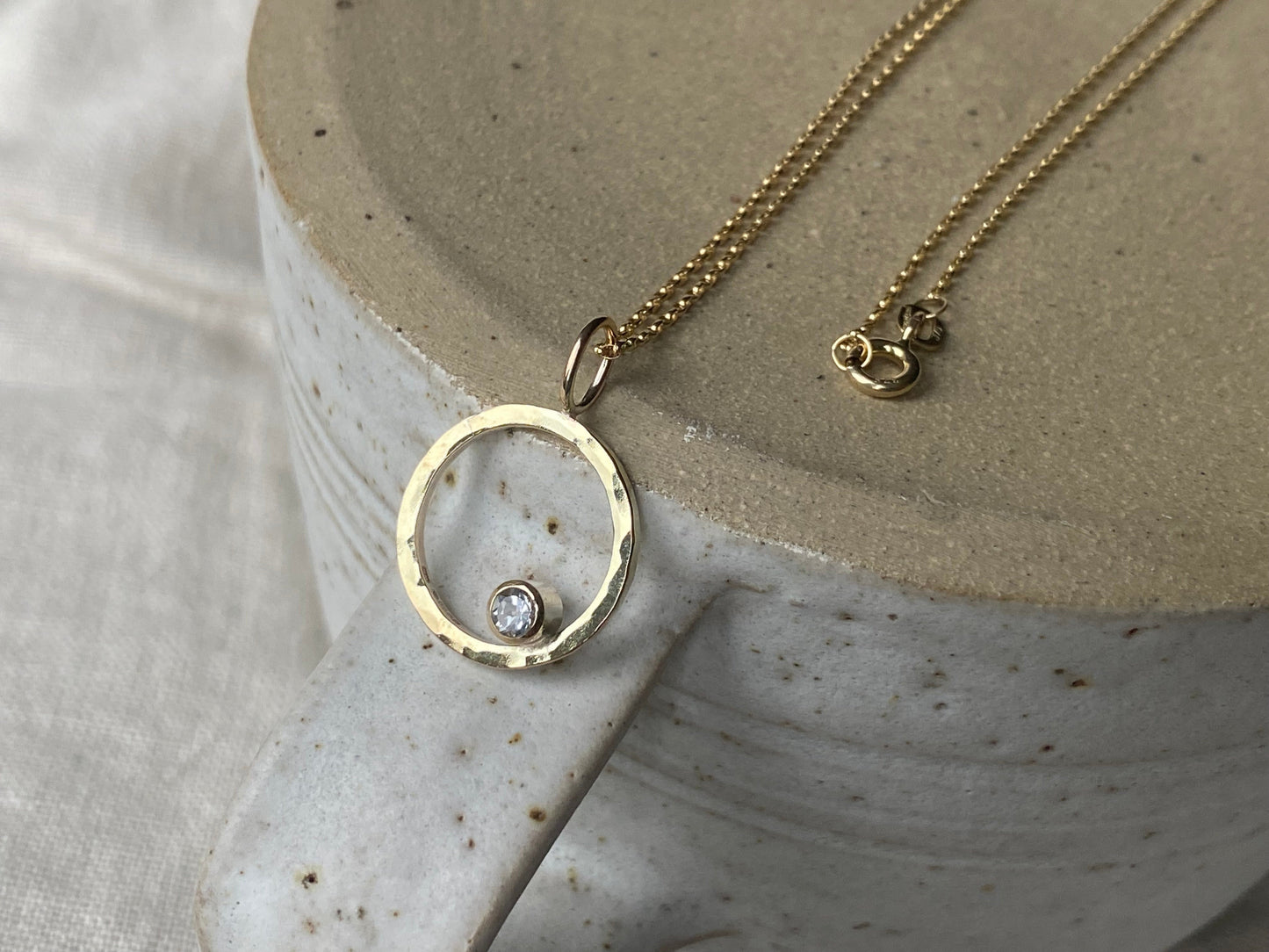 New - Solid 9ct Yellow Gold and White Topaz sparkle necklace NM47