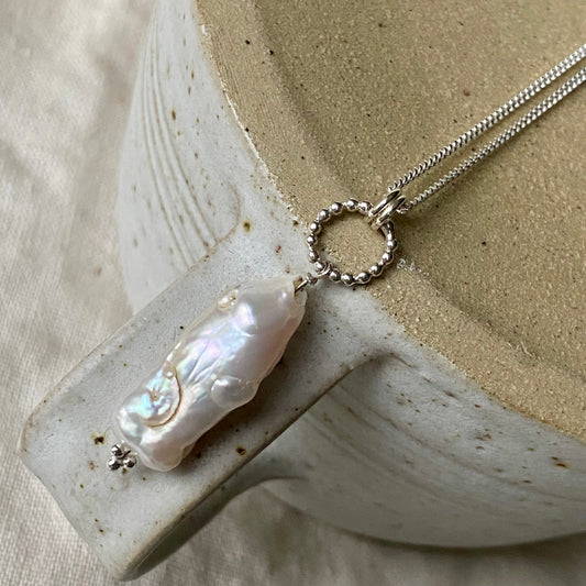 New - Sterling silver Biwa pearl necklace NM47