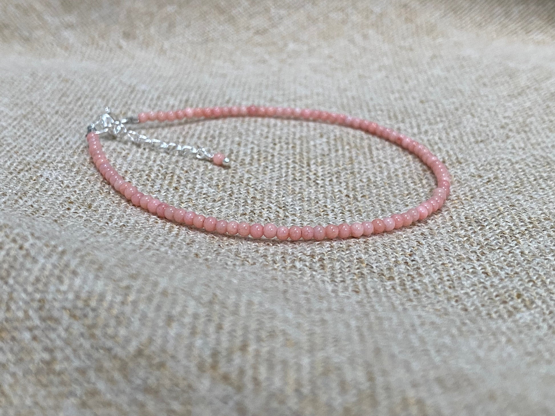 Gemstone beaded bracelet - Coral NM47