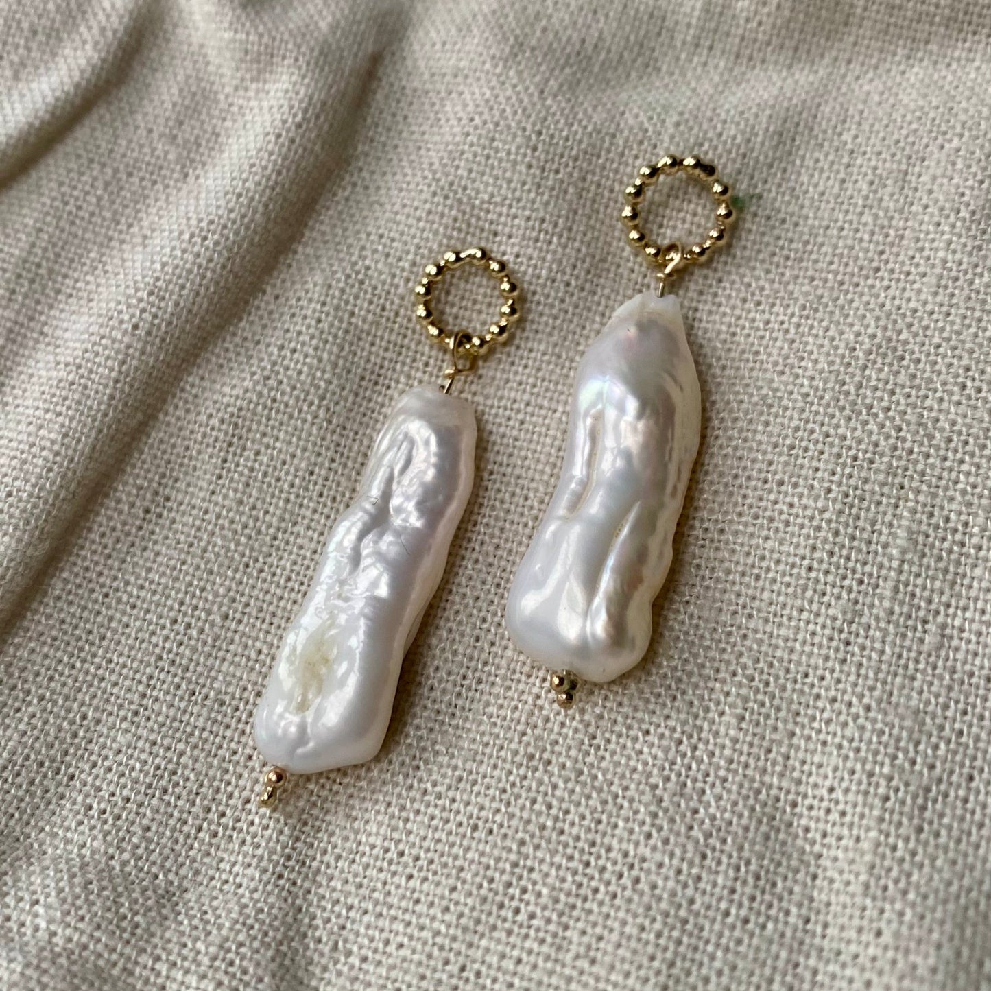 New - Solid 9ct Yellow Gold Biwa pearl drops NM47