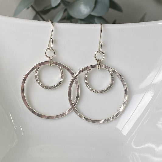 Double hammered circle drop earrings