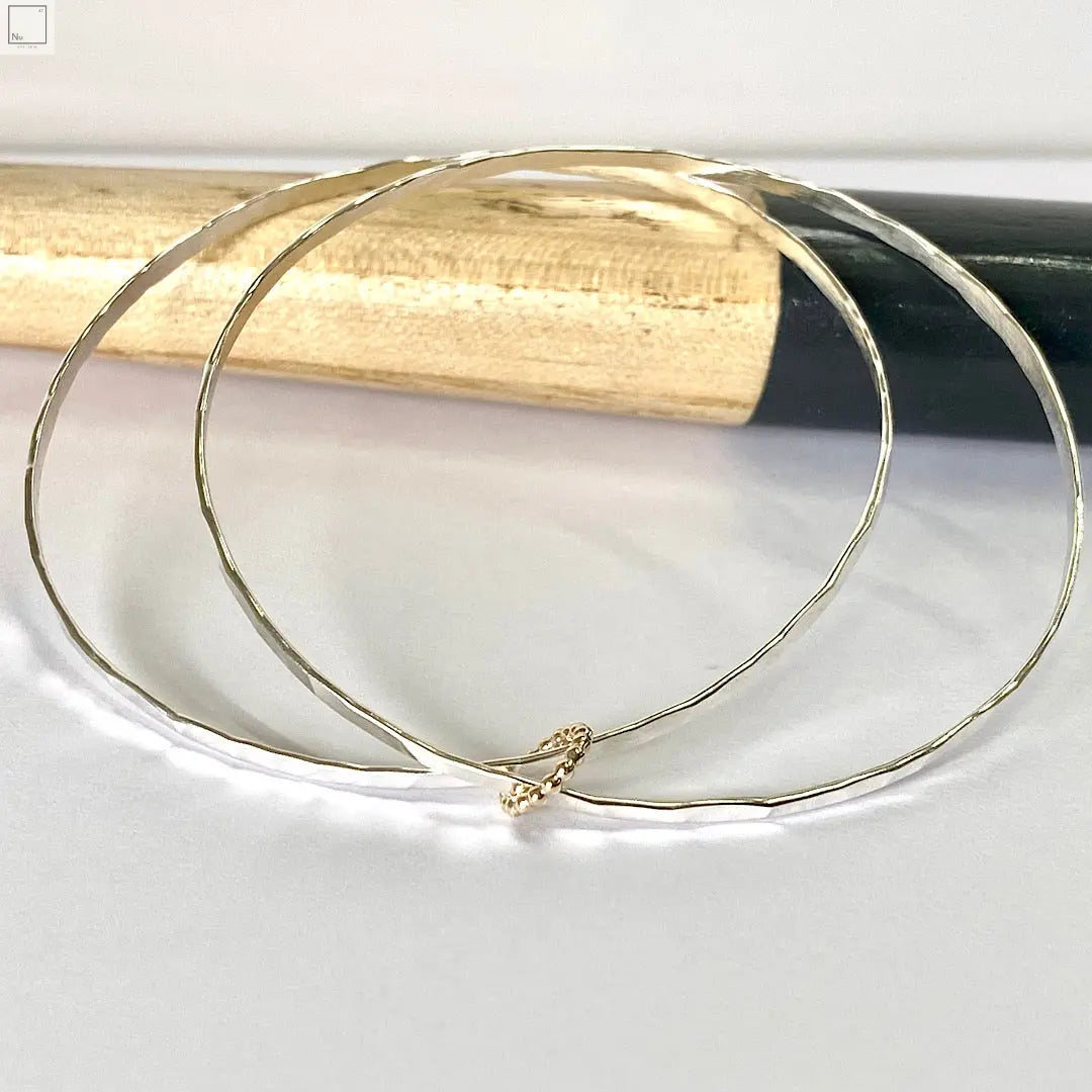 Double sterling silver bangle with beaded hoop NM47