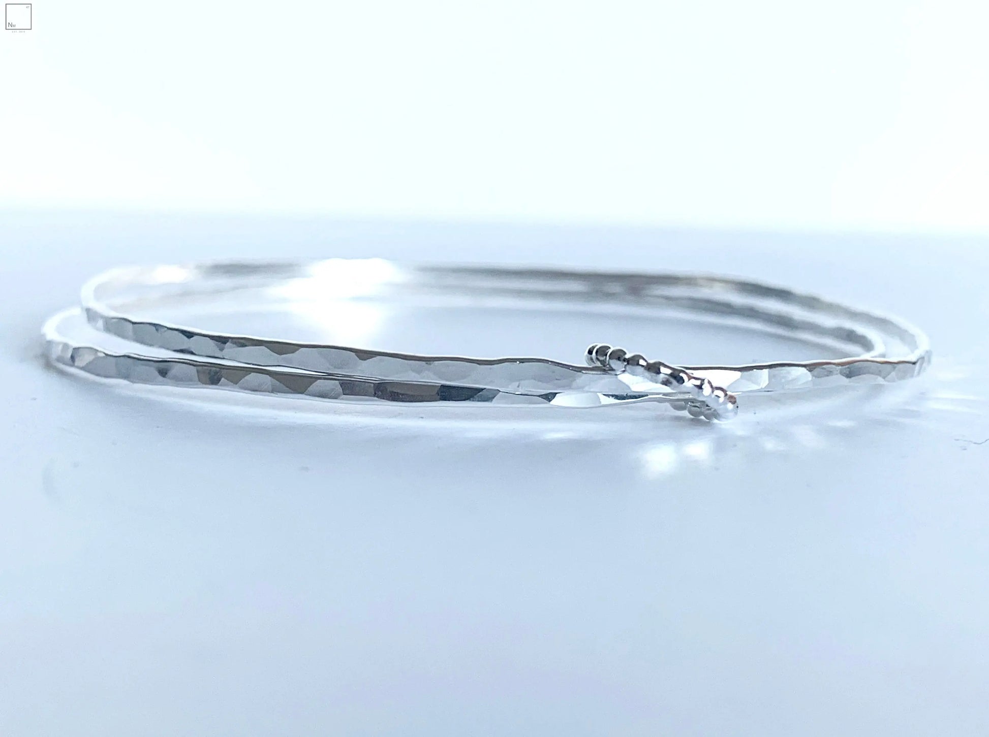 Double sterling silver bangle with beaded hoop NM47