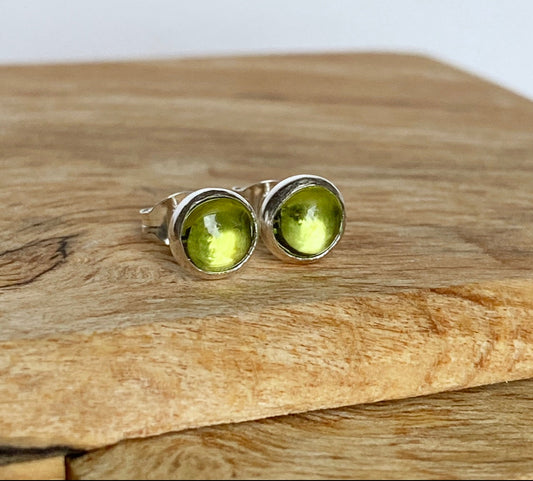 Peridot studs