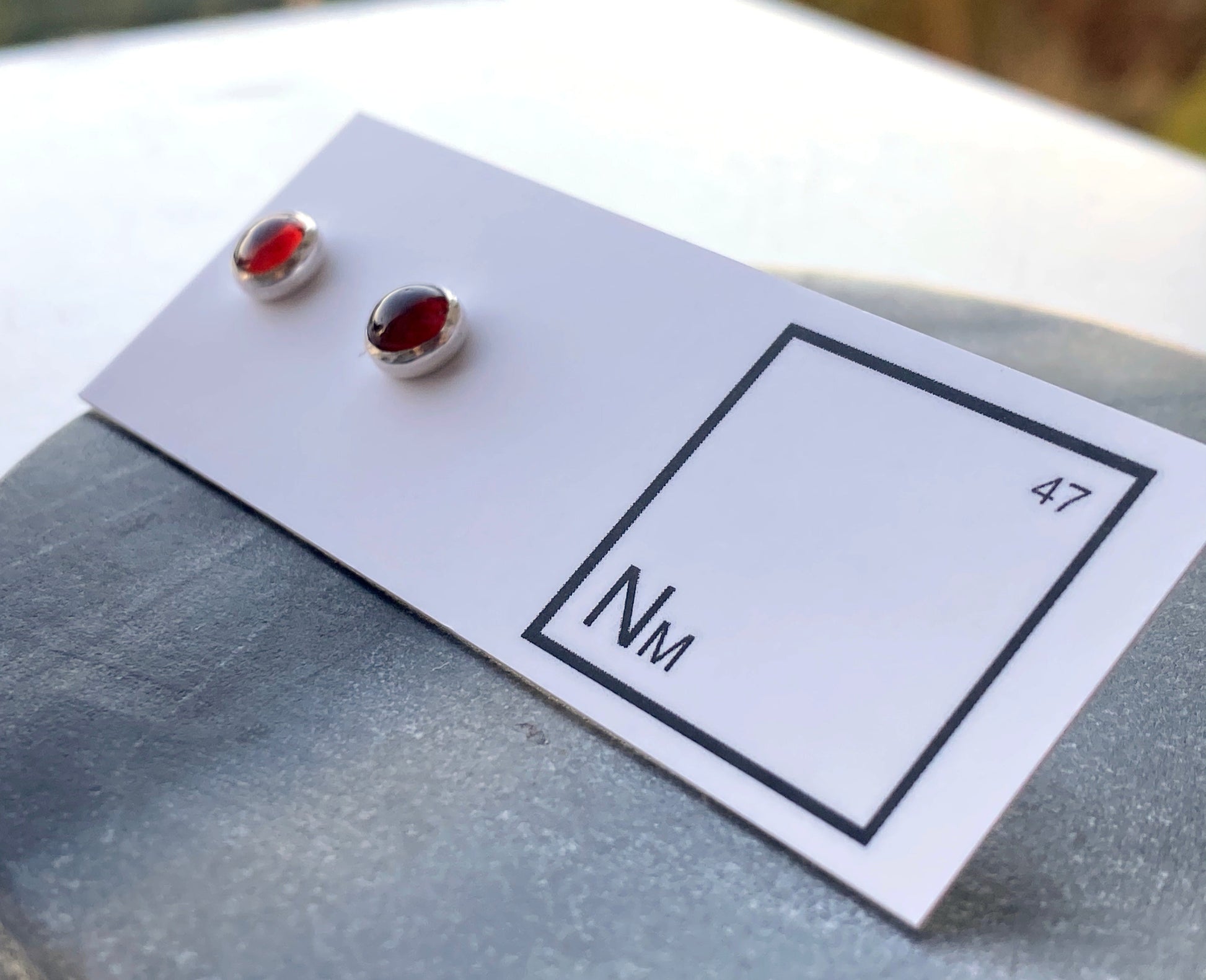 Garnet Studs NM47
