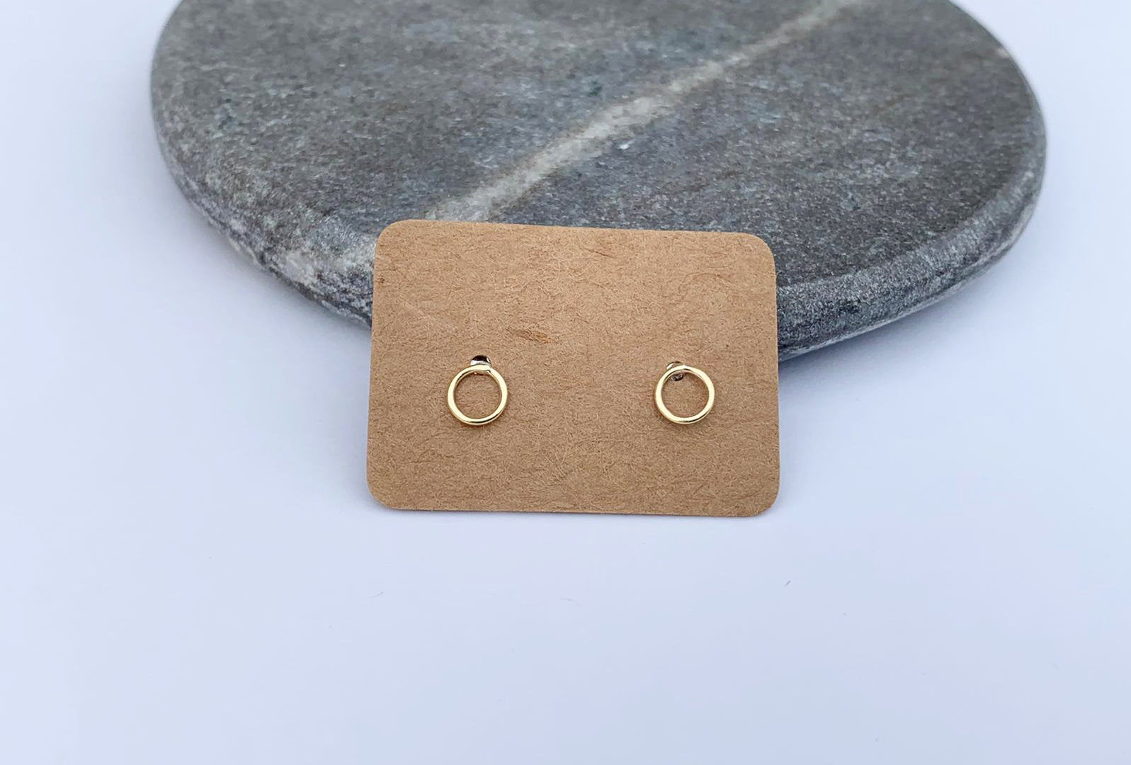 Gold circle studs NM47