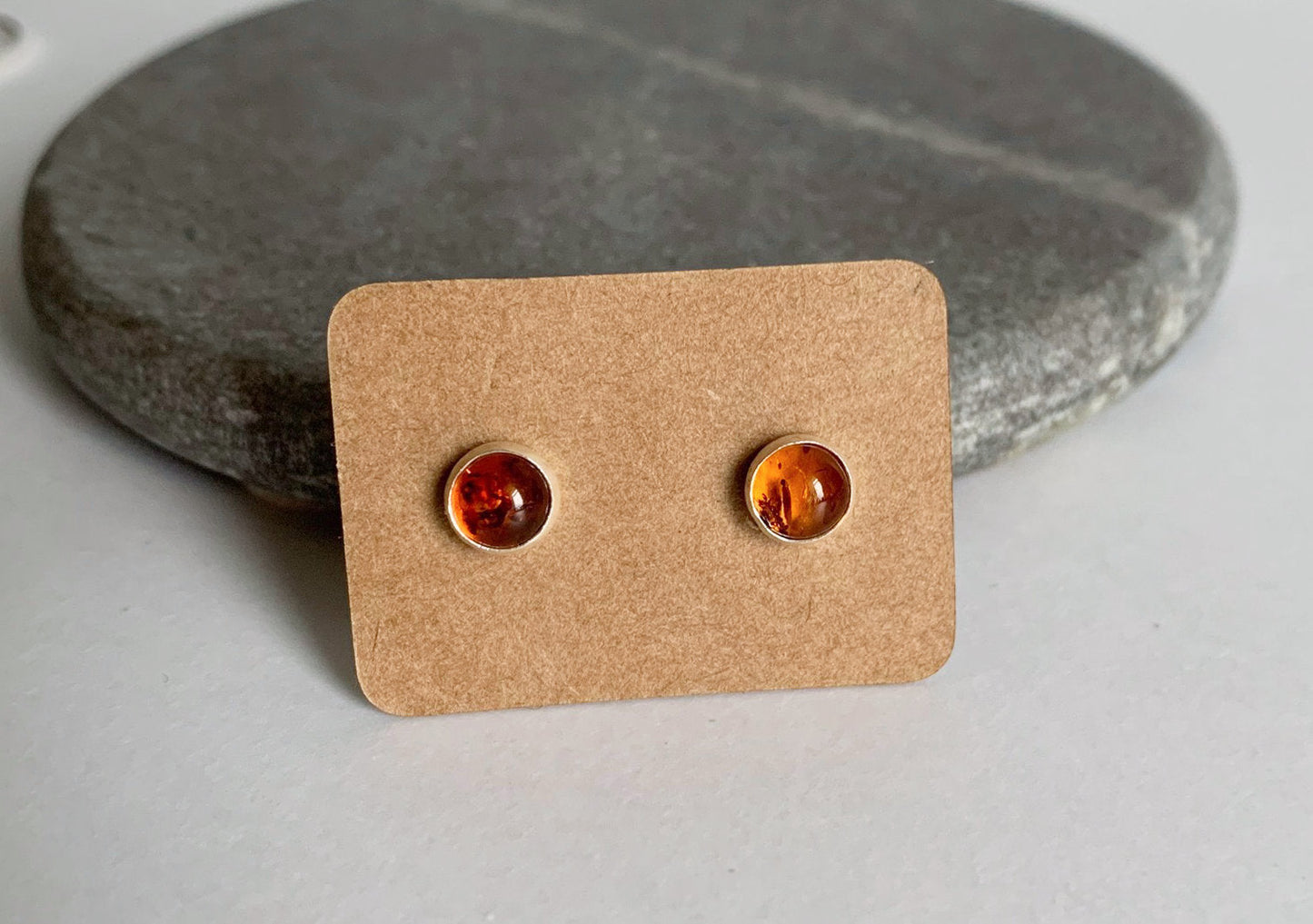 Amber Studs NM47