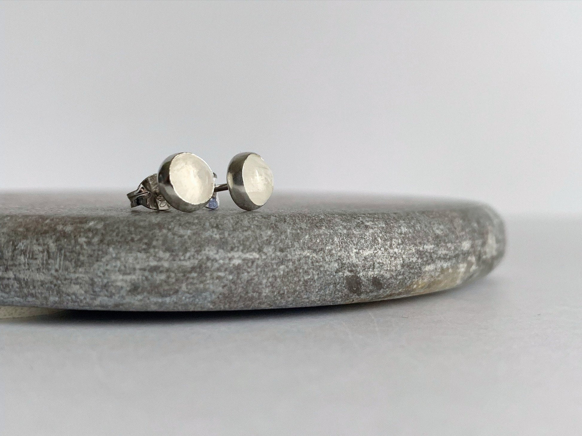 White Moonstone studs NM47