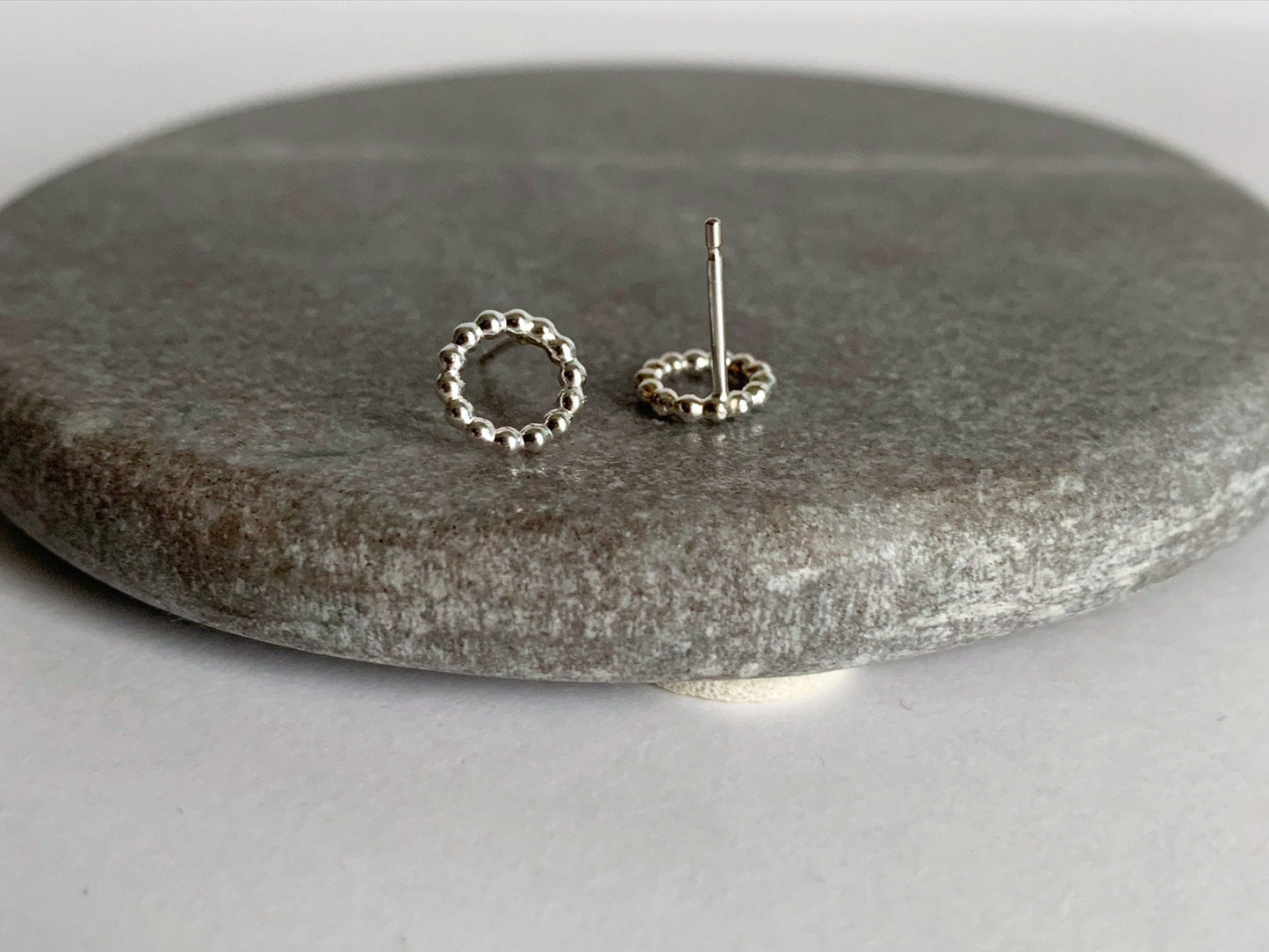Simple beaded studs - flowery