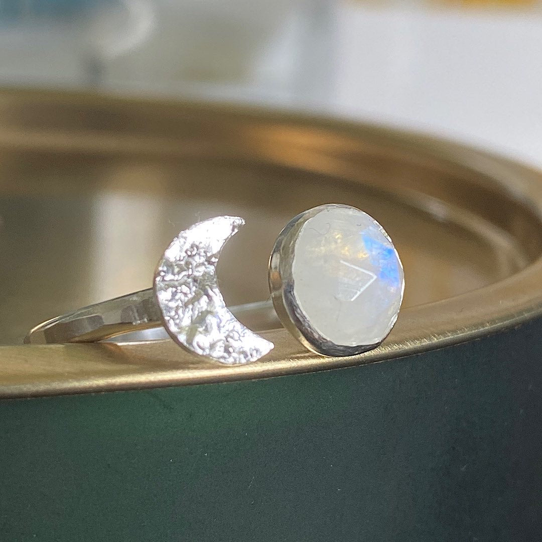 Open Luna Ring NM47