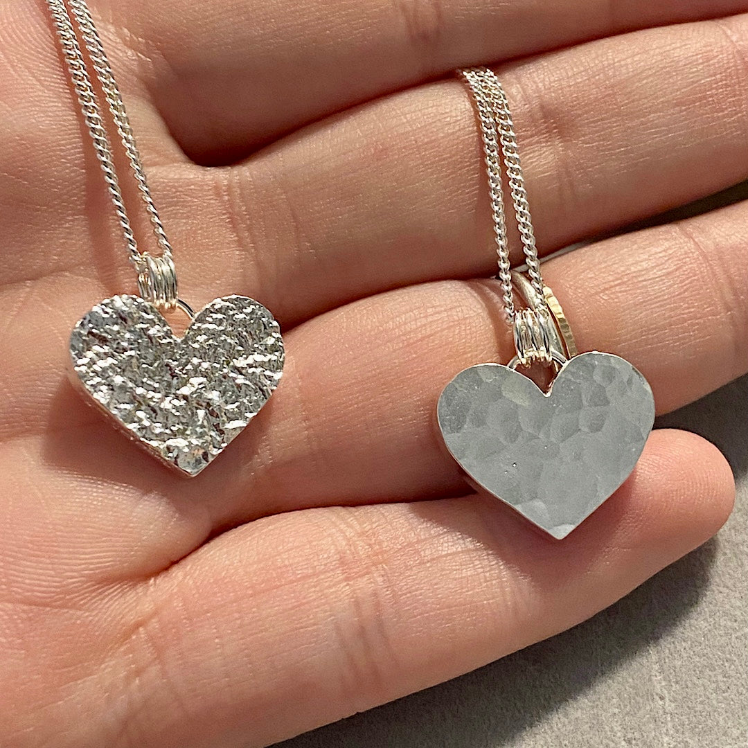 Solid heart necklace NM47