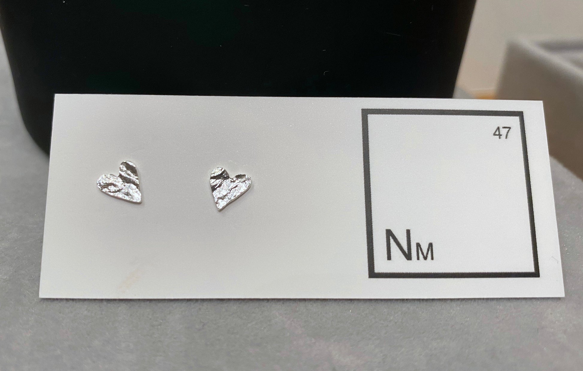 Love heart stud NM47