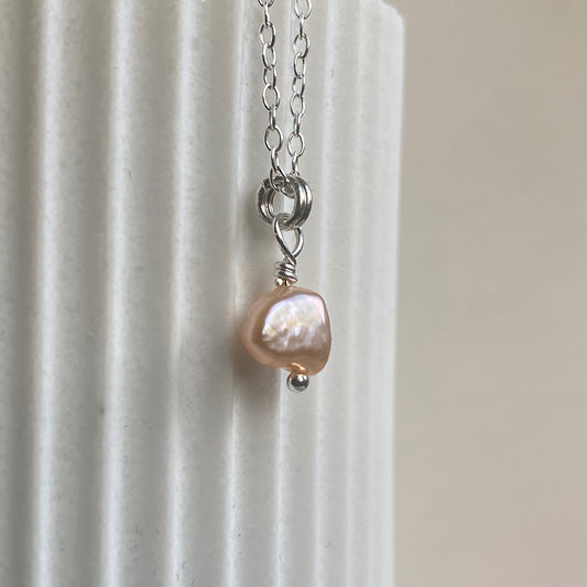 Peach Pearl necklace