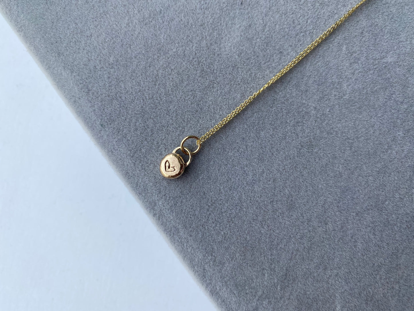 Solid 9ct yellow gold nugget necklace - heart