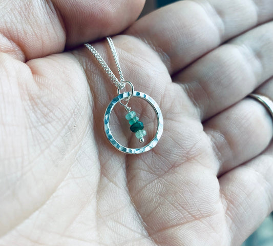 Emerald circle necklace NM47